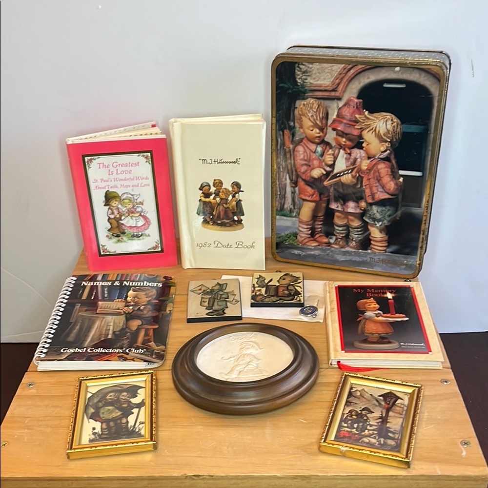 Goebel Hummel Collectors Set